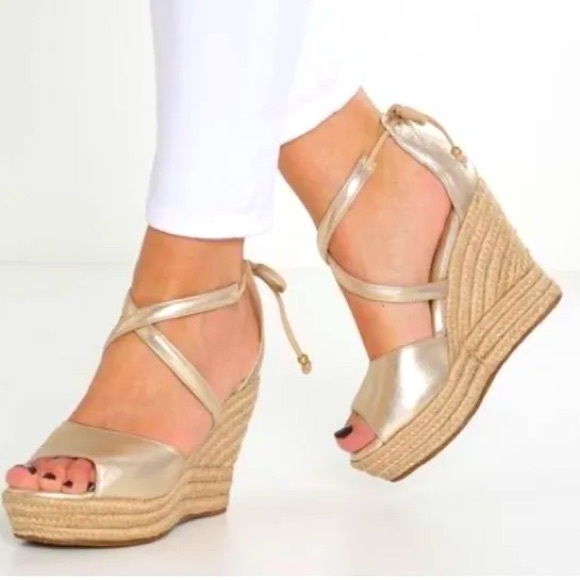 UGG Gold Reagan wedges - Picture 1 of 5